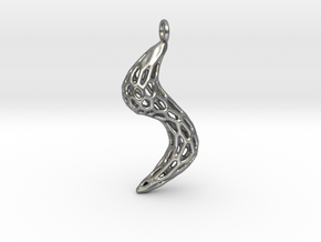 Pendant organic #1B in Natural Silver