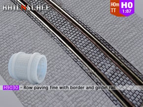 Row paving fine w/ border and girder rail (H0m) in Gray Fine Detail Plastic