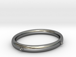 Bangle (OVAL) Medium in Polished Silver