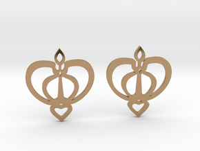 Earrings with a heart motif in Polished Brass