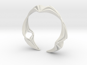 Youniq Edge Bracelet  in White Natural Versatile Plastic: Small