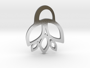 Lily Pendant in Polished Silver