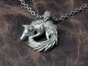 Fox Pendant in Polished Silver