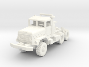 M931a2 Tractor in White Processed Versatile Plastic: 1:200