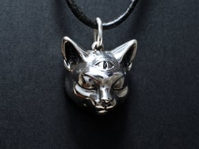 Mystical cat pendant in Polished Silver