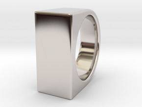 Signe Unique V - US 6  - Signet Ring in Rhodium Plated Brass