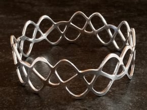 Braided Wave Bracelet (67mm) in Polished Silver