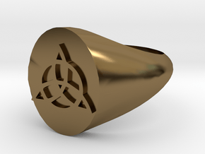 Triquetra Ring size Y/12 in Polished Bronze