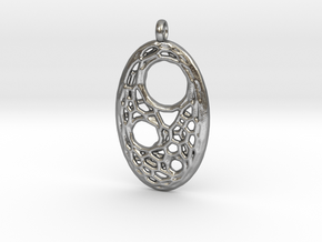 Oval Pendant 5 in Natural Silver