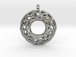 Circle Mesh Pendant 1 in Natural Silver