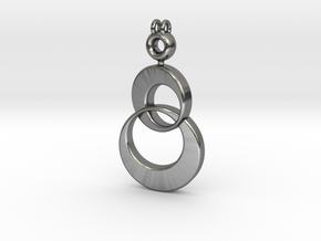 Shimmeria Pendant in Polished Silver