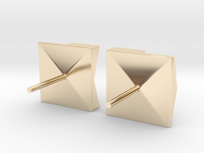 Chequered Earrings in 14K Yellow Gold: Medium