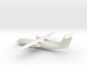 Bombardier Dash 8 Q300 in White Natural Versatile Plastic: 1:100