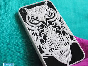 iPhone 4/4s case with owl design in White Processed Versatile Plastic