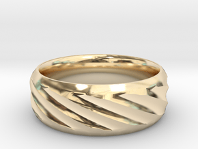Twist Ring in 14K Yellow Gold: 6 / 51.5