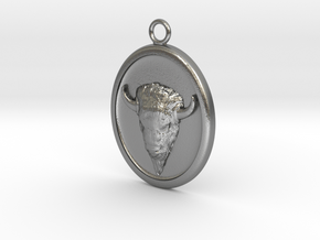 Buffalo Pendant Necklace in Natural Silver
