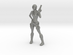 O Scale Lara with a gun in Gray PA12
