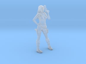 HO Scale Lara with a gun in Tan Fine Detail Plastic