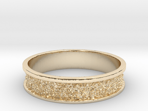Elegant Texture Ring Size 7 in 14K Yellow Gold