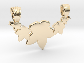Seven leafs [pendant] in 14k Gold Plated Brass