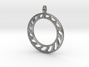 Pendant 2 excentric rings  in Natural Silver