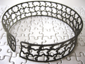 jigsaw pattern cuff in Black Natural Versatile Plastic: Medium
