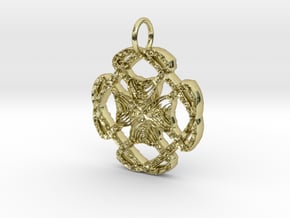 Celtic Lucky Clover Pendant in 18K Yellow Gold: Large