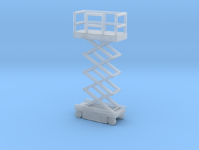 JLG Scissor Lift - Middle Position - Zscale in Smooth Fine Detail Plastic