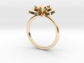 Royal flower ring size : M (7) in 14K Yellow Gold: Medium