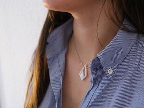 HIDDEN HEART Nimbus, Pendant. Sharp Chic in White Processed Versatile Plastic