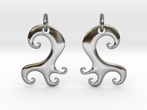 Wavy Earrings in Fine Detail Polished Silver