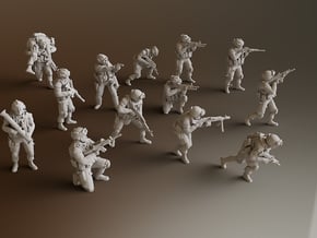 1:100 Soldiers Combat 1 Group 1 - 13 in Tan Fine Detail Plastic
