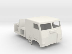 1/64 Freightliner Cabover  in White Natural Versatile Plastic