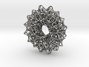 Möbius Net in Natural Silver