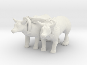 HO Scale Oxen in White Natural Versatile Plastic