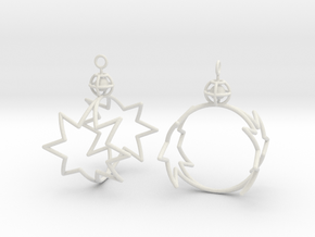 8-point star to circle earrings in White Natural Versatile Plastic
