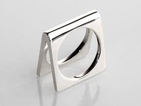 Ring - Ricoshae in Fine Detail Polished Silver: 6 / 51.5