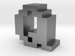"Q" inch size NES style pixel art font block in Natural Silver