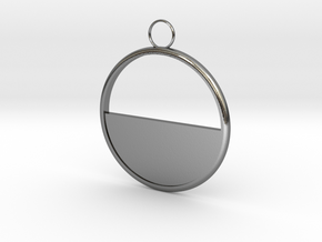 Round Earring in Polished Silver