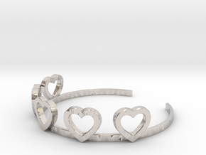 Heart Bracelet in Platinum