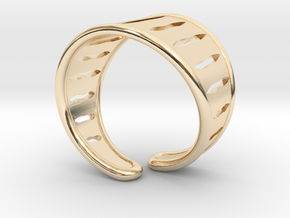 Ring "Carvings" in 14K Yellow Gold