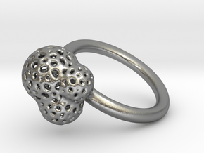 coccolites 45 in Natural Silver: 8.5 / 58