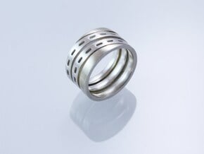 Torquere Ring in Polished Silver: 8.5 / 58