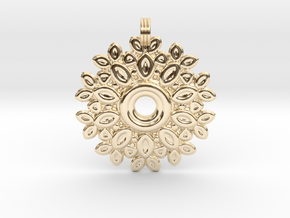 Saturday Flowery Pendant in 14k Gold Plated Brass