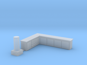 Shop Building - Shop Accessories in Smooth Fine Detail Plastic: 1:87 - HO