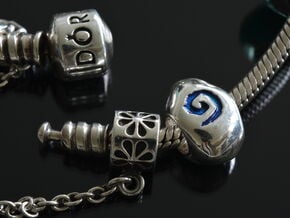 Hearthstone bead in Polished Silver