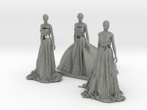 HO Scale Long Dress Females in Gray PA12