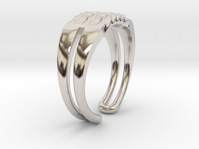 Twisted ring in Platinum