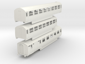 0-100-lner-silver-jubilee-E-F-G-triplet-coach in White Natural Versatile Plastic