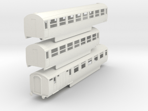 o-76-lner-silver-jubilee-E-F-G-triplet-coach in White Natural Versatile Plastic